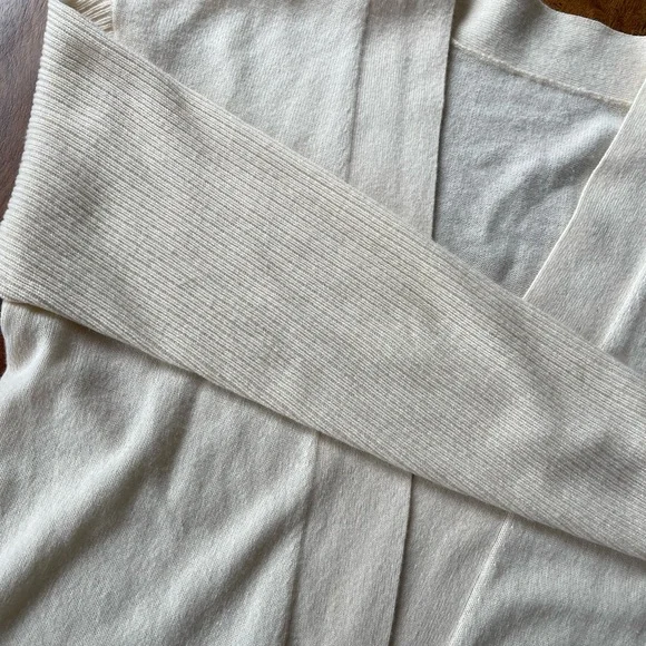 THEORY 100% Cashmere Cream Open Front Ribbed Sleeve Women's Sweater, Small - Picture 12 of 13